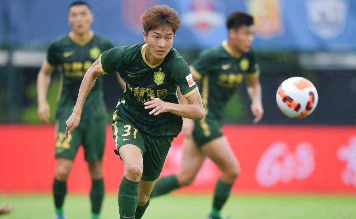 曝国安球员李磊确定将离队大概率租借加盟河南的简单介绍